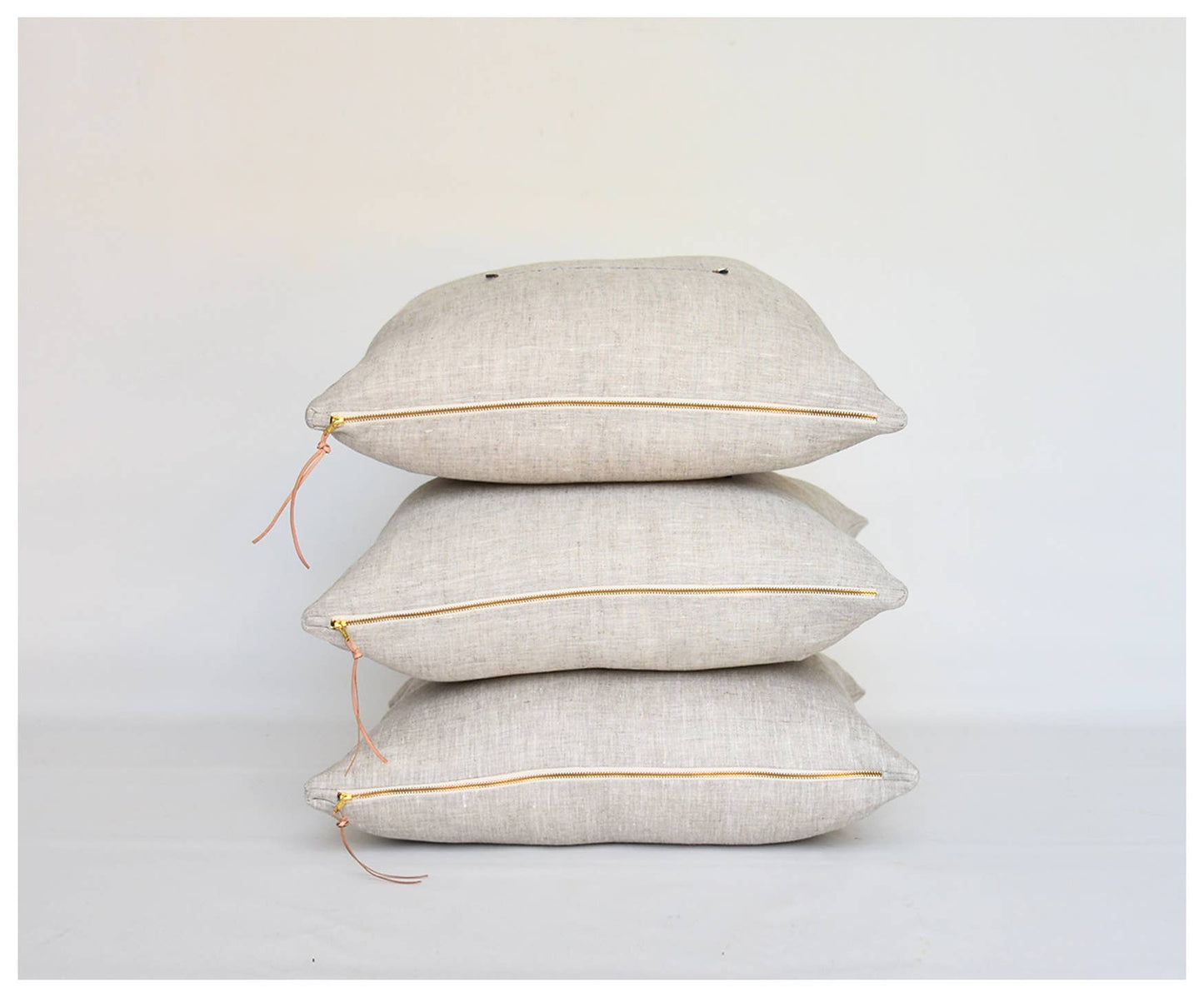 Cielo Linen Pillows- 20x20 inches