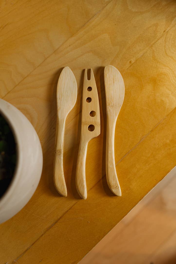 Bamboo Cheese Knife Set + Summer Hosting